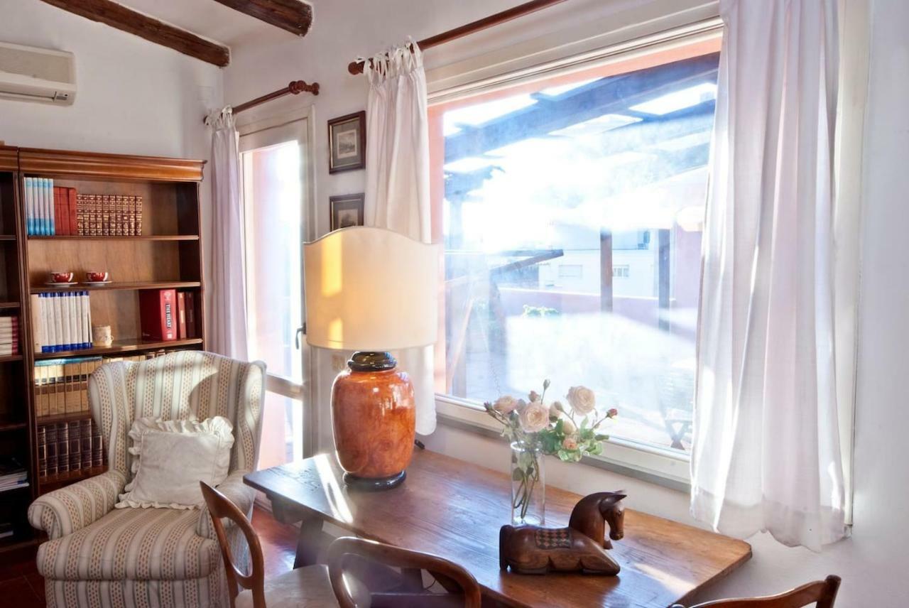 Attico In Centro Con Vista Della Torre - Cozy Penthouse Facing To The Tower Apartment Oristano Ngoại thất bức ảnh