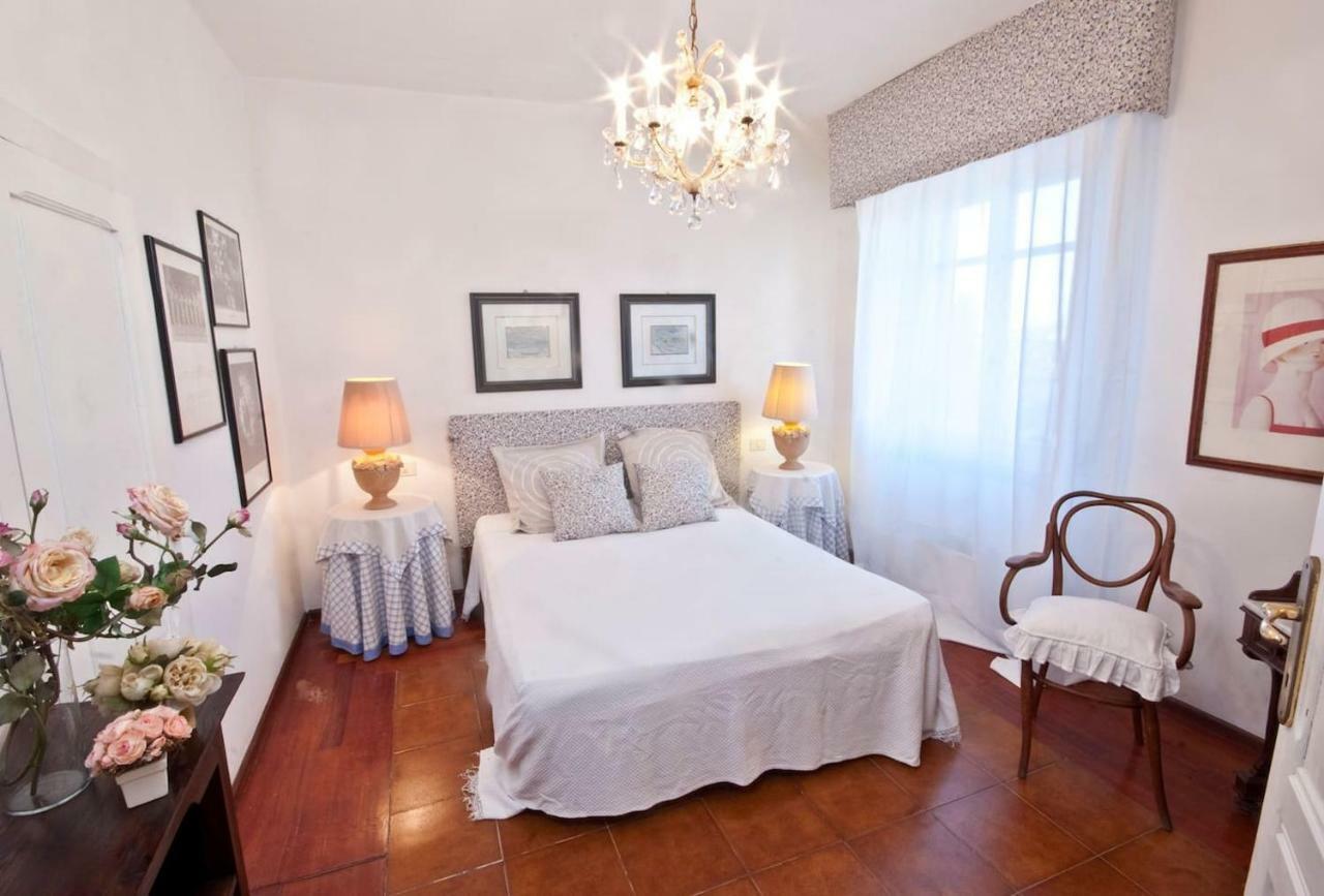 Attico In Centro Con Vista Della Torre - Cozy Penthouse Facing To The Tower Apartment Oristano Ngoại thất bức ảnh