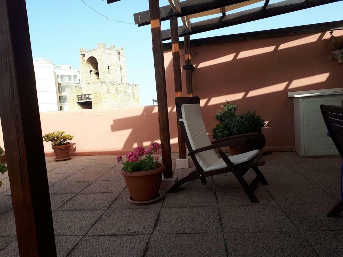Attico In Centro Con Vista Della Torre - Cozy Penthouse Facing To The Tower Apartment Oristano Ngoại thất bức ảnh